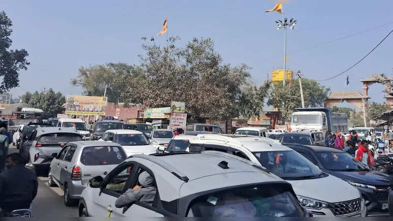 च‍ित्‍तौड़गढ़ में जाम की मार, 10 दिनों से यातायात और जनजीवन प्रभावित, 8 घंटे तक फंसे रहते हैं लोग