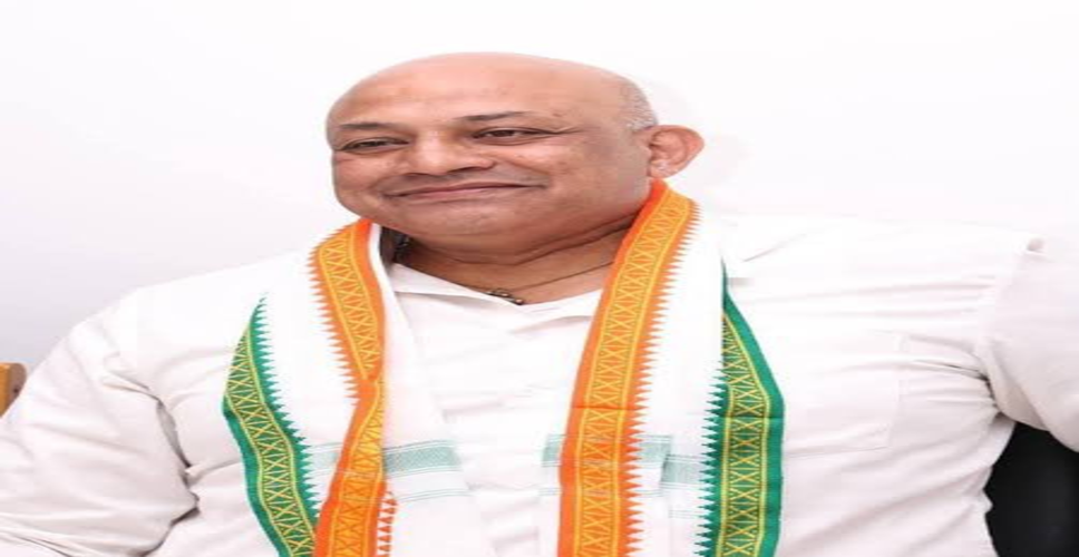 कांग्रेस नेता सूरज हेगड़े के निधन पर मल्लिकार्जुन खड़गे और राहुल गांधी ने जताया शोक