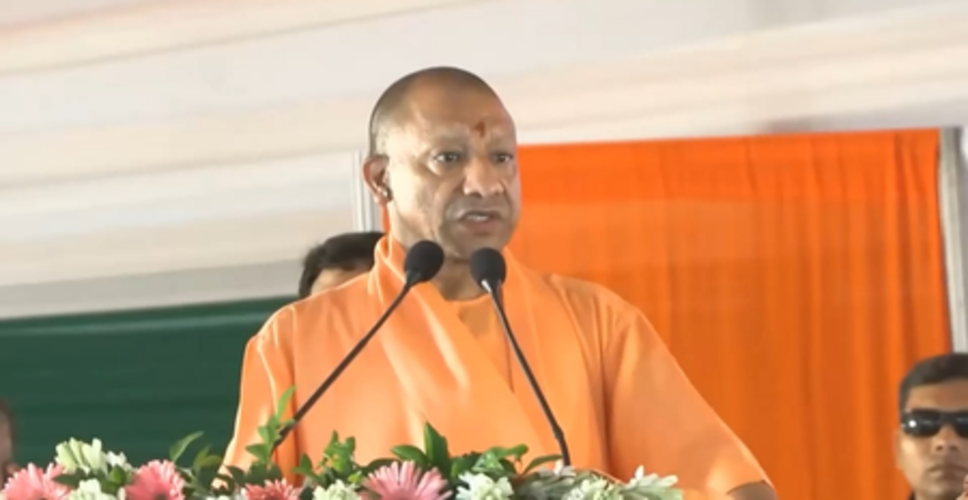 बेटी का सम्मान सर्वोपरि, सपा प्रमुख अपने कार्यकर्ताओं की भाषा भी संयमित कराएं : योगी आदित्यनाथ