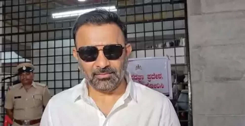 चर्चा में बने रहने के लिए भाजपा नेता कर रहे नफरत फैलाने वाली बातें: संतोष लाड