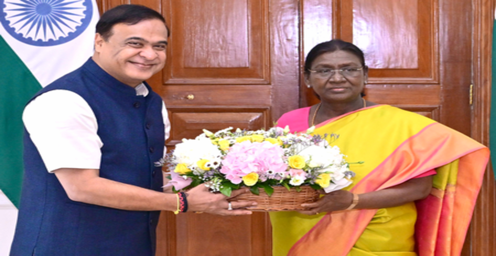 राष्ट्रपति द्रौपदी मुर्मु से मिले असम के मुख्यमंत्री, राज्य के विकास और भविष्य की योजनाओं पर की चर्चा