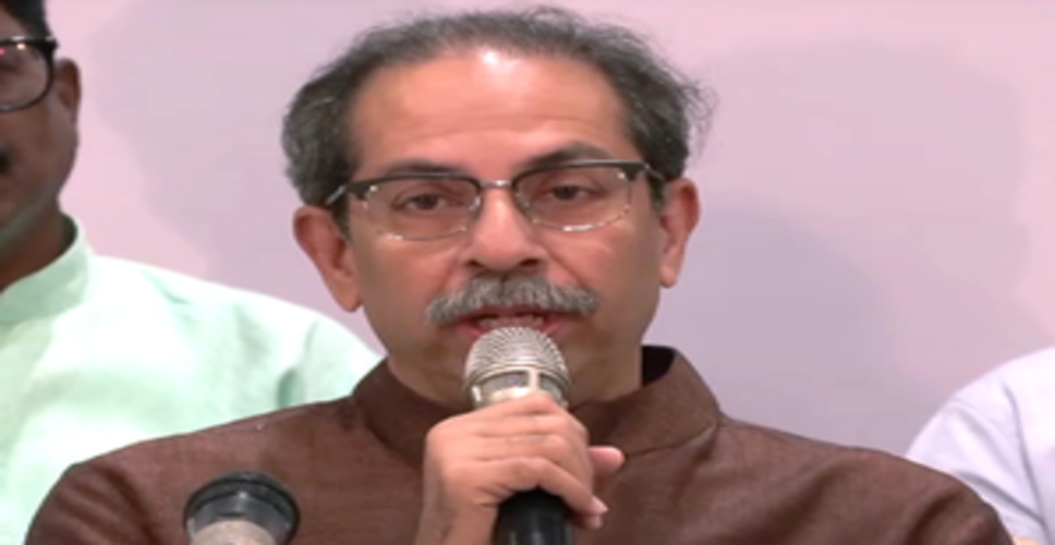 दिल्ली-बिहार अग्निकांड पर शिवसेना (यूबीटी) का भाजपा सरकार पर हमला, बोली- कुछ नहीं बदला है