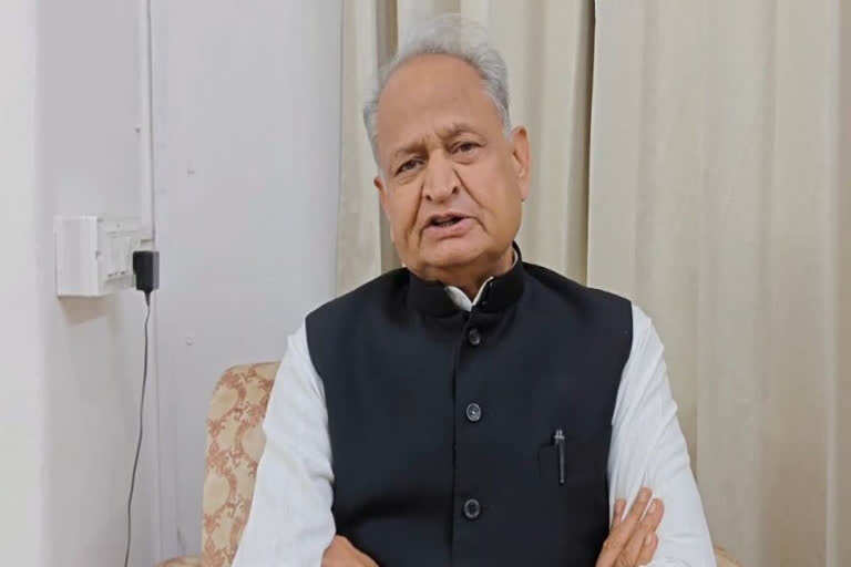 राजस्थान में न्यूनतम मजदूरी को लेकर सियासी बहस तेज, वीडियो में जाने अशोक गहलोत ने उठाए सवाल