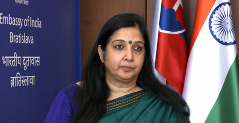 भारत-स्लोवाकिया रक्षा क्षेत्र में व्यापक समझौते को लेकर कर रहे चर्चा : भारतीय राजदूत अपूर्वा श्रीवास्तव