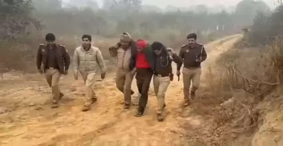 गाजियाबाद: पुलिस मुठभेड़ में हत्या का आरोपी घायल, तमंचा और चाकू बरामद