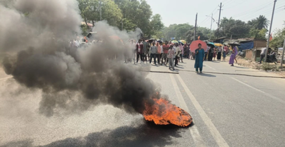 रांची: जगन्नाथपुर मंदिर में सुरक्षाकर्मी की हत्या, विपक्ष ने सरकार पर साधा निशाना, सड़क पर उतरे लोग