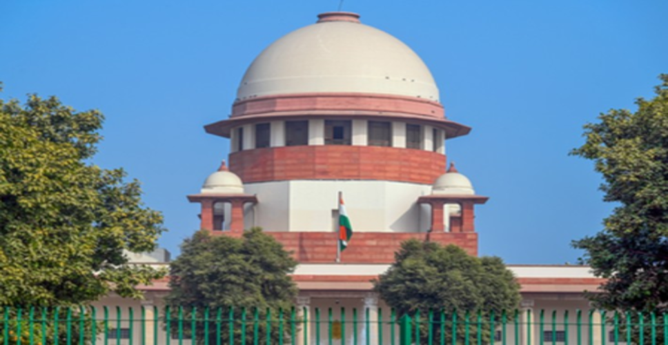 पश्चिम बंगाल में एसआईआर मामले पर सुप्रीम कोर्ट सख्त, जांच सीबीआई या एनआईए को सौंपने के निर्देश