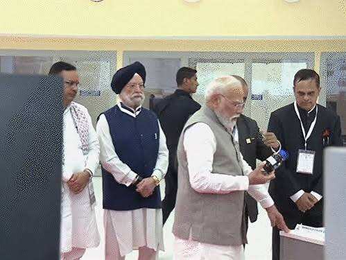 राजस्थान दौरे पर पीएम मोदी: पचपदरा रिफाइनरी का करेंगे उद्घाटन, वीडियो में जाने जोधपुर एयरपोर्ट के नए टर्मिनल का किया शुभारंभ