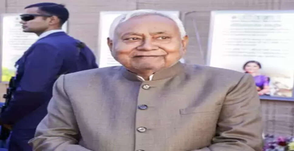 बिहार में नए साल का जश्न: सीएम नीतीश कुमार ने दी शुभकामनाएं