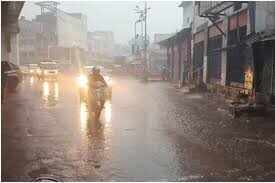 आज की बड़ी खबर: देश में मौसम ने बदला मिज़ाज, कई राज्यों में बारिश की संभावना