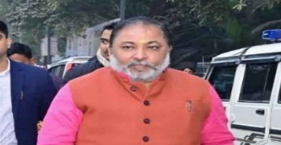 यूपी में डिजिटल सुविधाओं से लैस बस स्टेशन यात्रियों की सुरक्षा को बढ़ाएंगे : दयाशंकर सिंह