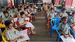 राजस्थान में फर्जी दस्तावेज़ से नौकरी हासिल करने का मामला, वीडियो में देंखे स्कूल लेक्चरर SOG की गिरफ्त में