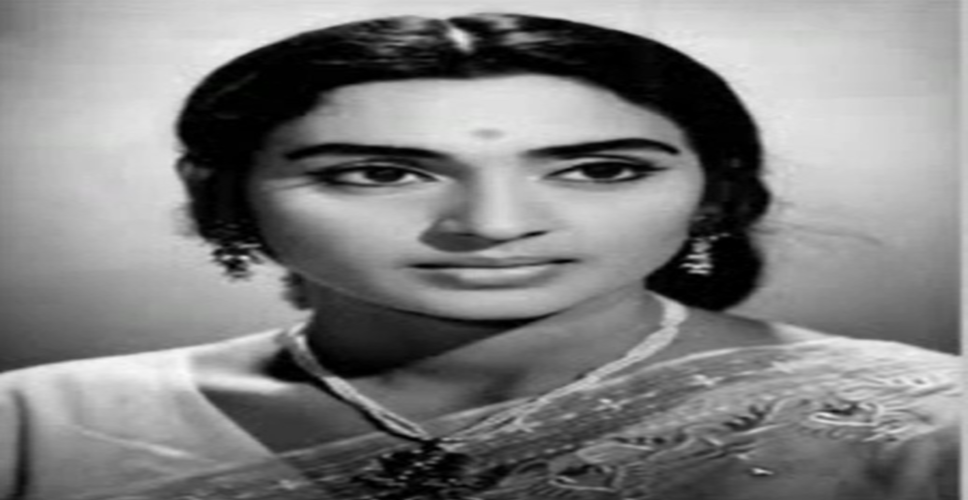 सिनेमा जगत की &lsquo;सुजाता&rsquo; : मां की फिल्म से अभिनय सफर की शुरुआत, 16 साल की उम्र में बनीं 'मिस इंडिया'