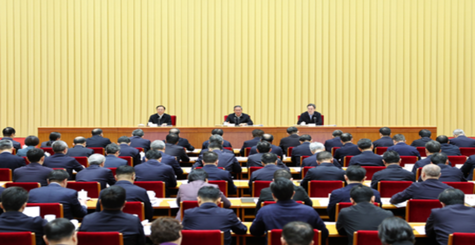 शी चिनफिंग ने सेवा उद्योग के विकास पर निर्देश दिया