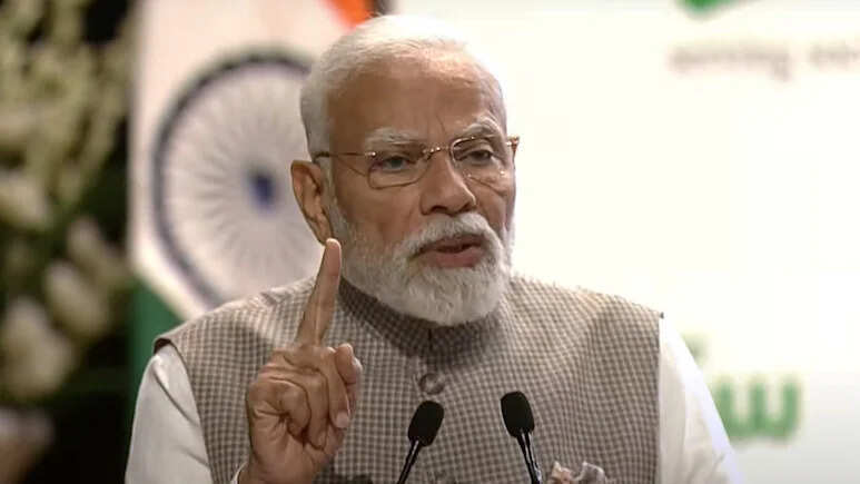 दौसा सड़क हादसे में प्रधानमंत्री ने जताया दुख, मृतक परिवारों को 2 लाख... घायलों को 50 हजार आर्थिक मदद का ऐलान