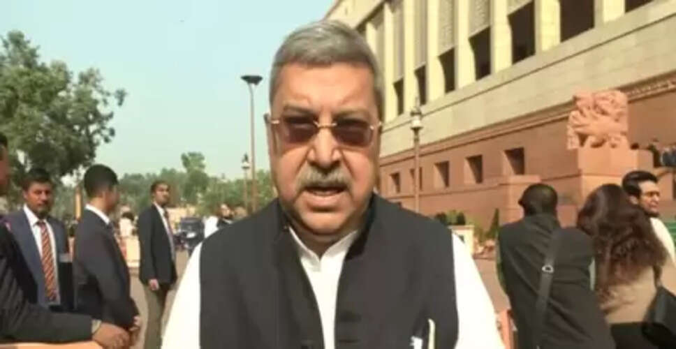 कल्याण बनर्जी ने इंडिगो फ्लाइट्स के कैंसिल होने पर जताई चिंता, बोले- यात्रियों को हो रही परेशानी