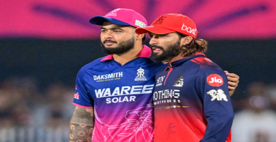 आईपीएल 2026: आरसीबी के खिलाफ टॉस जीतकर आरआर ने चुनी गेंदबाजी, जोश हेजलवुड की वापसी