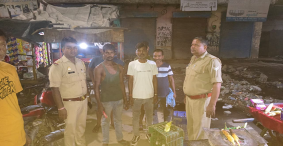 सार्वजनिक स्थानों पर शराब पीने वालों पर पुलिस का बड़ा अभियान, एक ही रात में 347 लोगों पर कार्रवाई