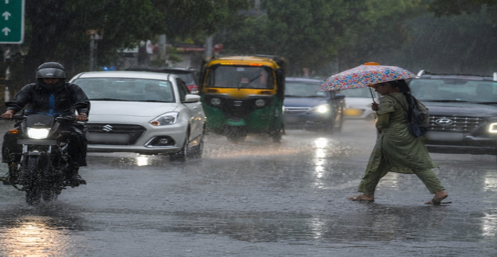मानसून की दस्तक से मध्य प्रदेश में मौसम बदला, कई जिलों में तेज बारिश, ओलावृष्टि और आंधी