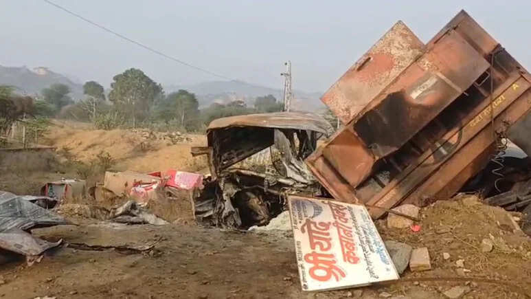 अजमेर–नागौर हाईवे पर भीषण सड़क हादसा, पिकअप और ट्रेलर की आमने-सामने टक्कर में दो की मौत