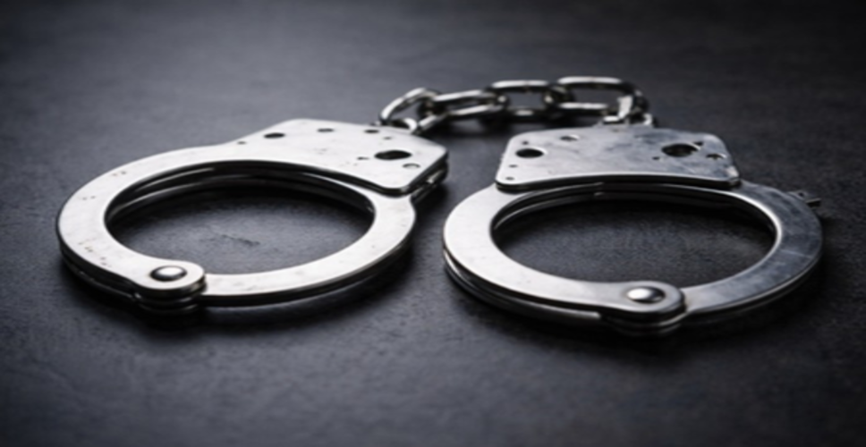 अंतरराष्ट्रीय ड्रग रैकेट का भंडाफोड़, 2.81 करोड़ की चरस जब्त, चार गिरफ्तार