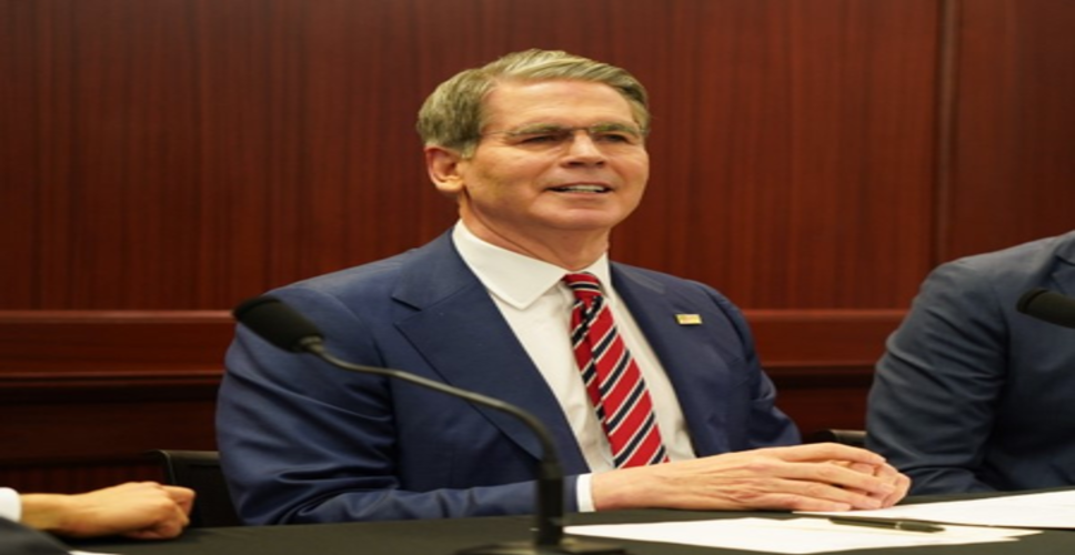 रूसी तेल खरीदने को लेकर अमेरिका के नरम पड़े तेवर, भारत के बाद अन्य देशों को मिली छूट