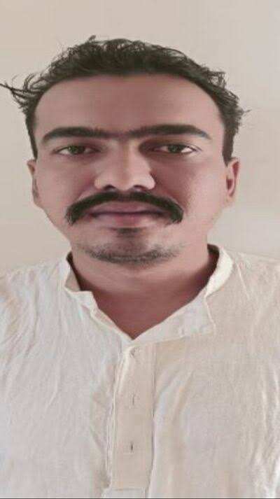 राजस्थान पुलिस की बड़ी कार्रवाई, ₹500 करोड़ की साइबर ठगी का मास्टरमाइंड पुणे से गिरफ्तार, वीडियो में जाने WhatsApp ग्रुप से फंसाता था लोगों को
