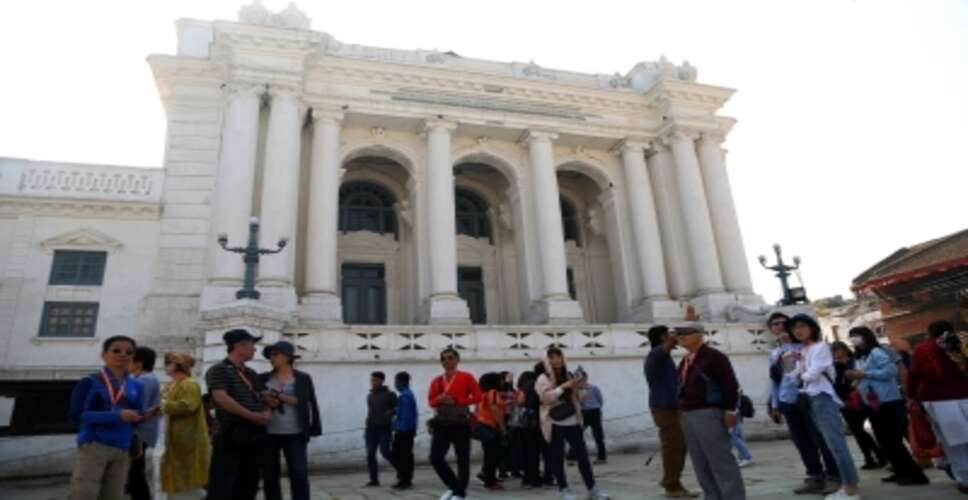 अपने सबसे बुरे दौर से गुजर रहा नेपाल का पर्यटन, राजनीतिक दलों ने आगे आकर संभाली कमान