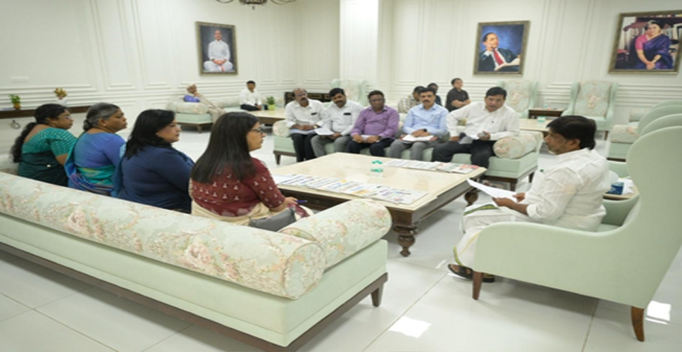 तेलंगाना सरकार ने कर्मचारियों के लंबित बकाए के लिए जारी किए 1,000 करोड़ रुपये