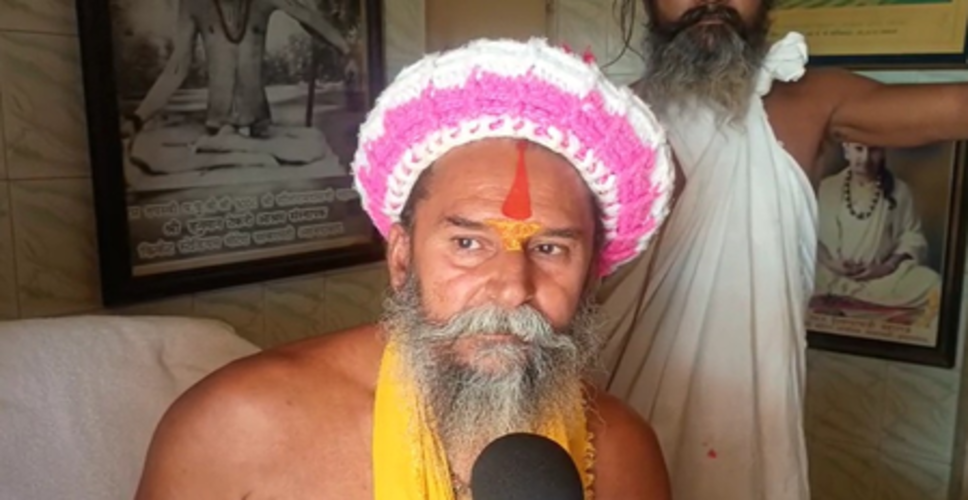 टीएमसी सांसद कीर्ति आजाद के बयान पर मंदिर के पुजारी बोले, सबकी अपनी-अपनी आस्था