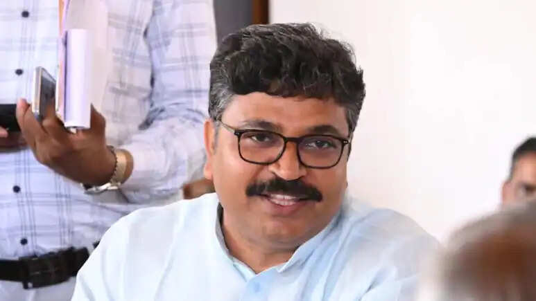 'कांग्रेस ने अरावली में नए खनन की नहीं दी थी मंज़ूरी' जूली बोले- गुमराह कर रही है भाजपा सरकार