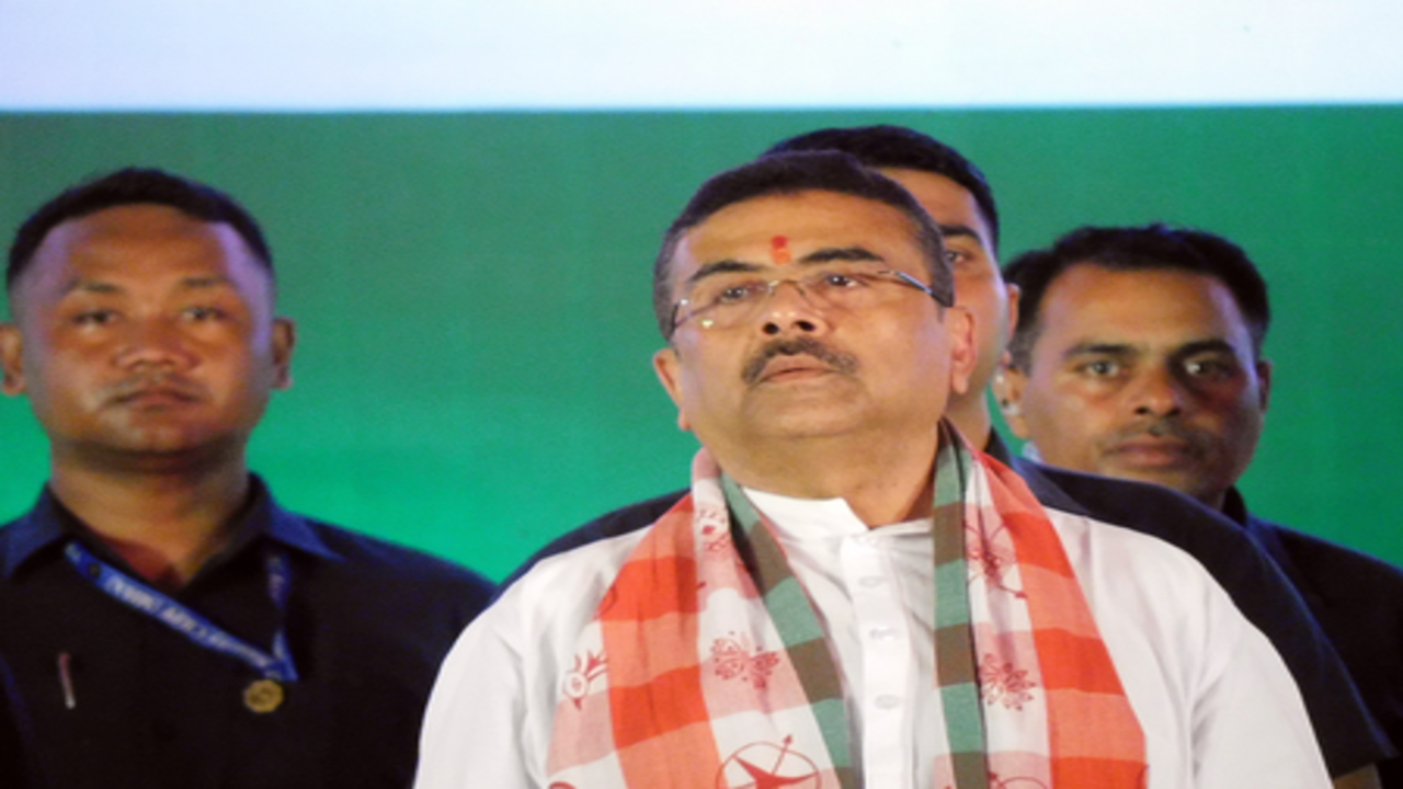 सीएम सुवेंदु अधिकारी ने बिजली चोरी की रिपोर्ट करने के लिए ऐप लॉन्च किया