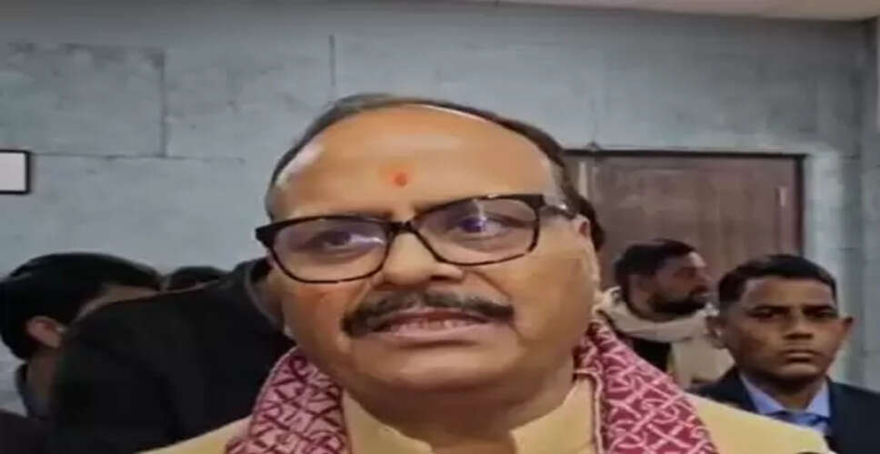 वाराणसी में 72वीं सीनियर नेशनल वॉलीबॉल चैंपियनशिप : बृजेश पाठक बोले- खेलों को बढ़ाने के लिए लगातार प्रयास