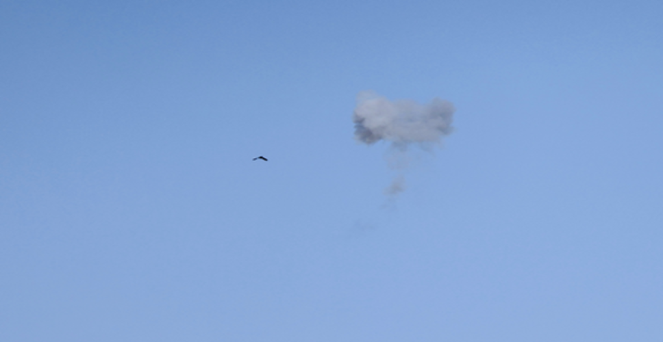 अबू धाबी: मिसाइल मलबे से लगी आग, 5 भारतीय समेत 6 घायल