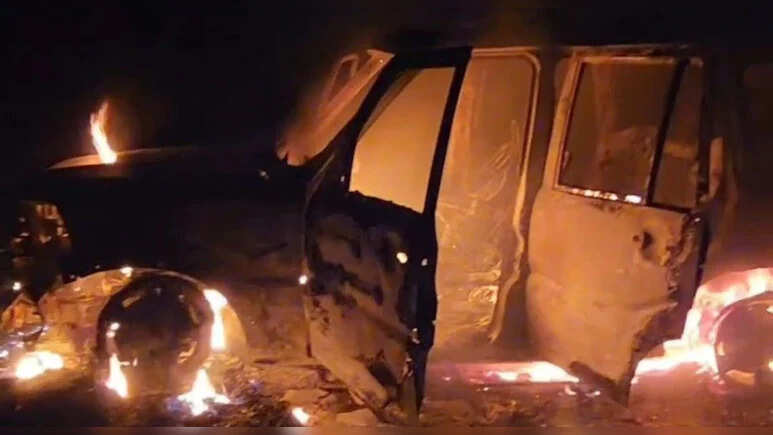 चित्तौड़गढ़ में स्कॉर्पियो गाड़ी जलकर राख, सुनसान इलाके में खड़ी थी वाहन