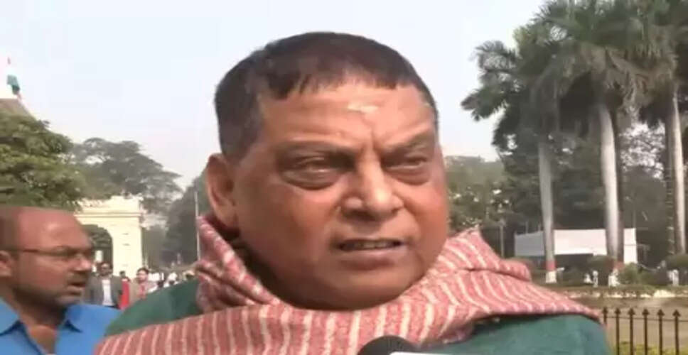 देश के लिए जिहादी और उन्मादी नहीं, अंबेडकरवादी होना जरूरी: नीरज कुमार