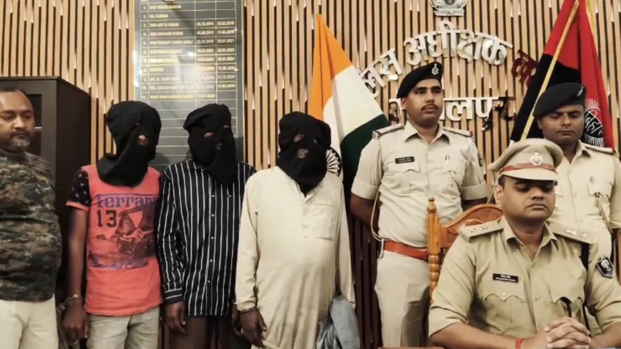 भागलपुर में सिरकटी लाश मामले का पुलिस ने किया सनसनीखेज खुलासा, तीन आरोपी गिरफ्तार