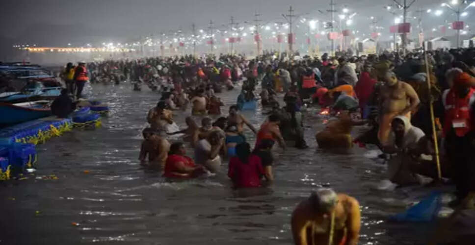 पौष पूर्णिमा स्नान: संगम में उमड़ा आस्था का सैलाब, प्रथम स्नान पर्व पर 31 लाख से अधिक श्रद्धालुओं ने लगाई डुबकी