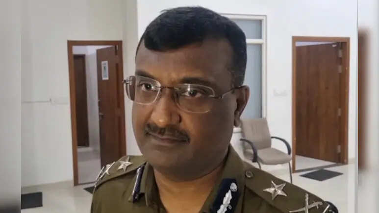 जयपुर आईजी IPS सुहास की चेतावनी, गैंगस्टर को फॉलो किया तो 60 दिन में होगी प्रॉपर्टी फ्रीज़ करेंगे