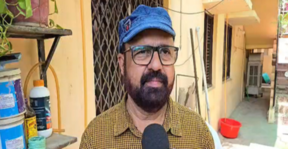 नीट कैंडिडेट को अबू धाबी परीक्षा सेंटर आवंटित हुआ, पिता-बोले सदमे में है बेटा