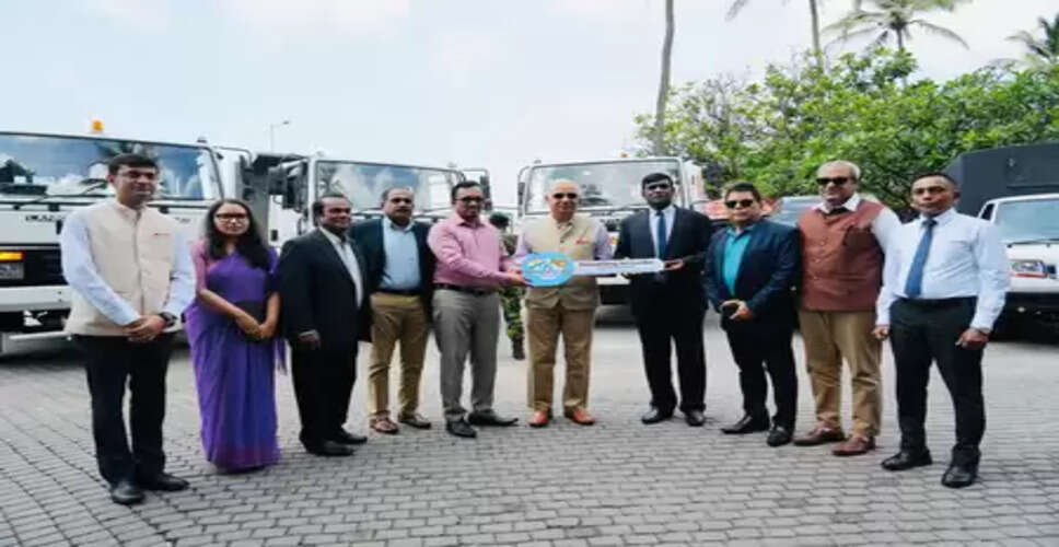 श्रीलंका में मदद के लिए लंका अशोक लेलैंड ने बढ़ाया हाथ, 7 यूटिलिटी गाड़ियां की दान