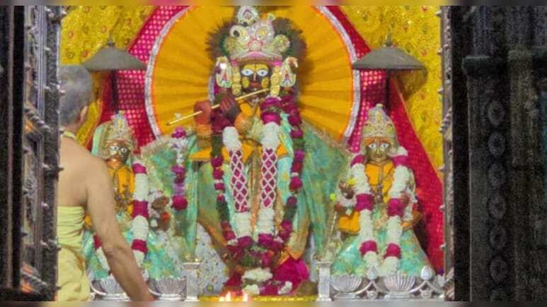 करौली में मिनी बृज के प्रमुख मंदिरों में दर्शन का समय बढ़ाया गया