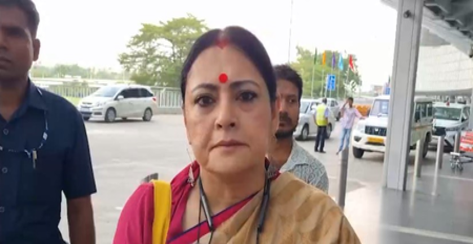 ममता बनर्जी के दिल्ली जाने को लेकर अग्निमित्रा पॉल का तंज, कहा- 'टीएमसी उनके हाथ से निकल गई है'