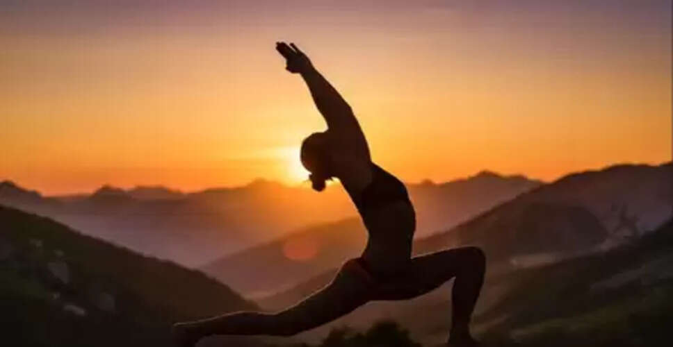 योग करने से पहले जान लें ये 10 नियम, नहीं तो फायदा रह जाएगा आधा