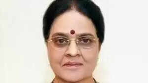 साड़ी में आग पकड़ने से पूर्व केंद्रीय मंत्री गिरिजा व्यास झुलसीं, देखे वीडियो