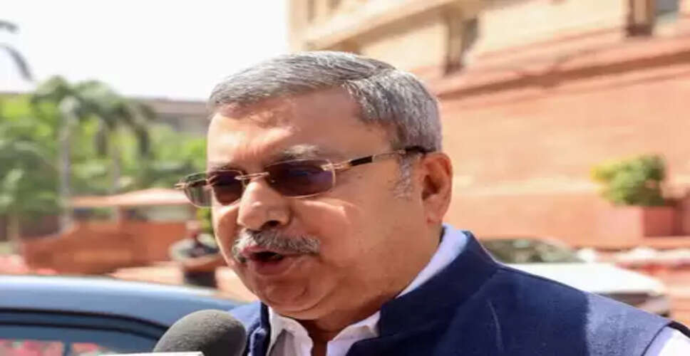 'सरकार संवैधानिक व्यवस्था और लोकतांत्रिक मूल्यों को खत्म करने में जुटी', एसआईआर पर बोले विपक्षी सांसद