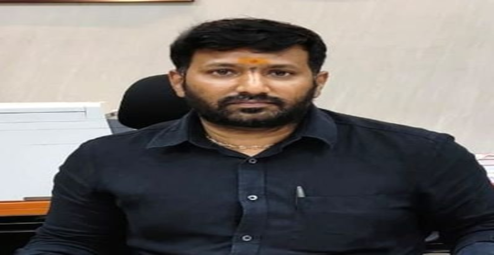 जमीन विवाद के मामले में ईडी के सामने पेश हुए तेलंगाना के आईएएस अधिकारी