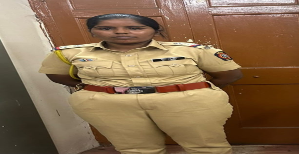 पुणे : क्लिनिक में जल्दी अपॉइंटमेंट पाने के लिए पुलिसकर्मी बनकर आई युवती गिरफ्तार