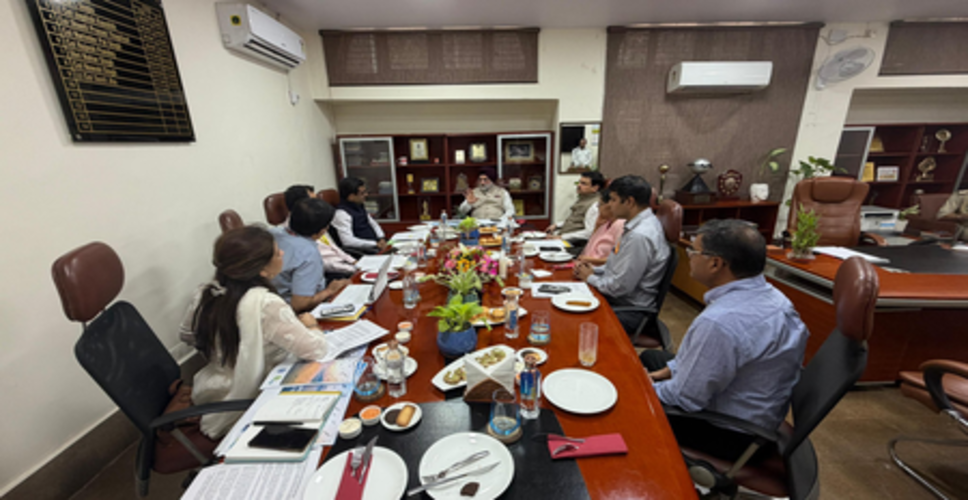 उपराज्यपाल ने दिल्ली के पर्यावरण और बुनियादी ढांचे से जुड़ी परियोजनाओं की समीक्षा की