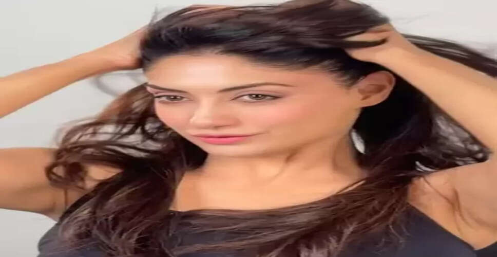 बॉलीवुड की ग्लैमर क्वीन और फिटनेस की प्रेरणा गुरलीन चोपड़ा, निभा रहीं डबल रोल